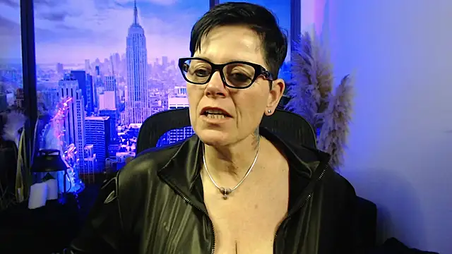 ninarandmann online show from January 11, 4:56 pm