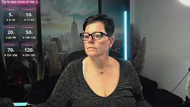 ninarandmann online show from September 17, 5:44 pm