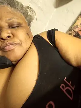 HOTSUGARX5 online show from September 12, 7:29 am