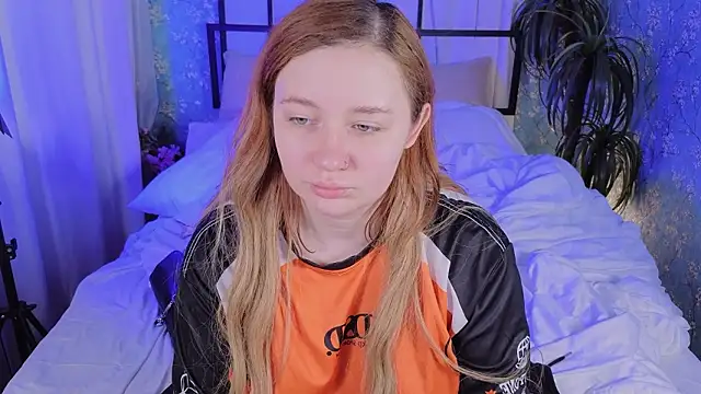 carolina elf online show from March 12, 6:27 am