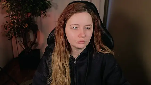 carolina elf online show from March 16, 5:21 am