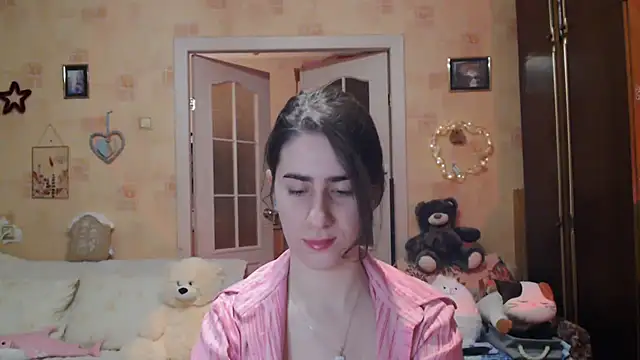 INELIKA online show from September 19, 9:25 pm