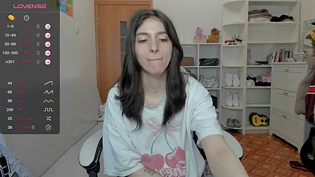 broosnica1 online show from April 8, 8:16 am