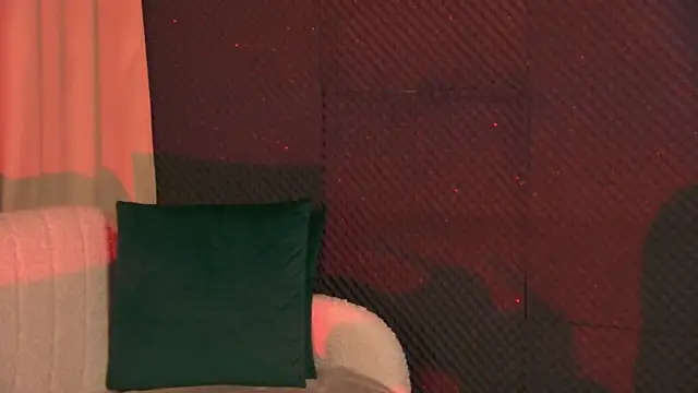 GinaMence online show from November 18, 2:51 pm