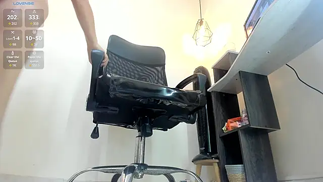 victoria Christie online show from November 23, 10:39 am