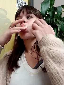 Violeta 12- online show from September 16, 5:10 pm