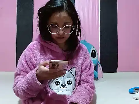 SerenaSweet online show from May 19, 11:12 pm