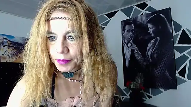 Kyza Ryan online show from October 7, 10:58 pm