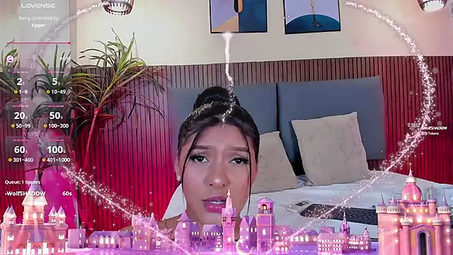 NicolleeEvanss online show from September 11, 1:55 pm