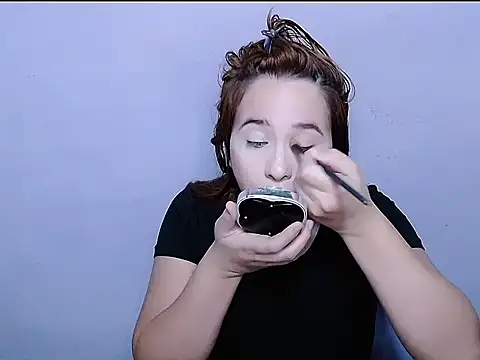 SubLayla01 online show from March 14, 6:09 pm