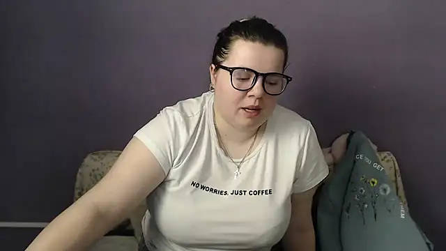 so shy online show from February 21, 7:53 am