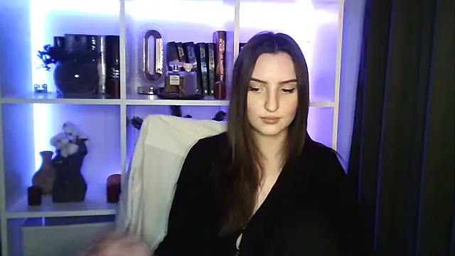 X Alisa online show from April 8, 6:54 pm