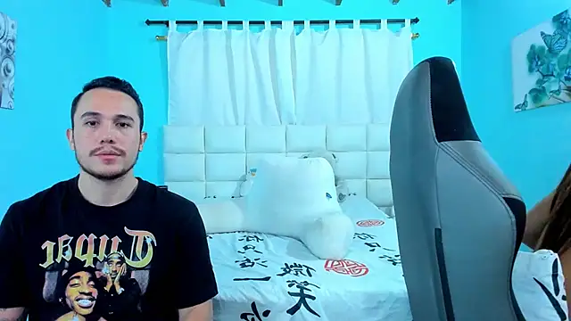 xxx sweet couple  online show from November 3, 7:18 pm