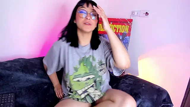 Collin Sam online show from November 23, 5:43 am