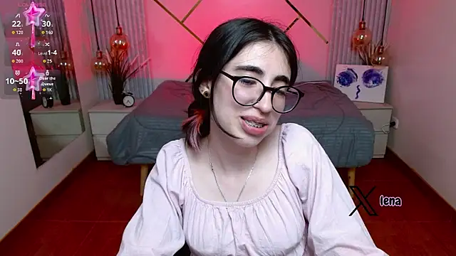 LenaRoses online show from May 1, 9:07 pm