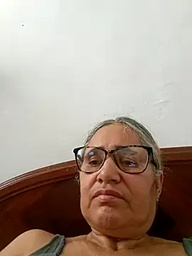  candi online show from February 5, 1:58 pm