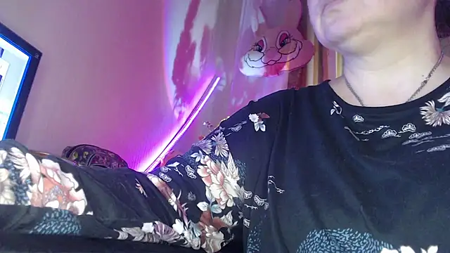 amorelara online show from July 12, 11:44 am