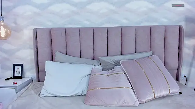 im giselle  online show from September 12, 5:41 am