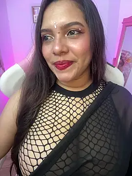 krishaa  online show from June 6, 7:53 pm