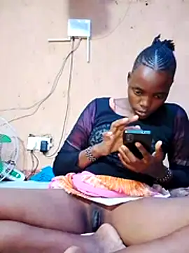 cute naimah online show from February 23, 6:07 pm