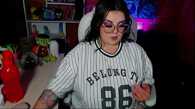 juliette rd online show from September 24, 3:27 am