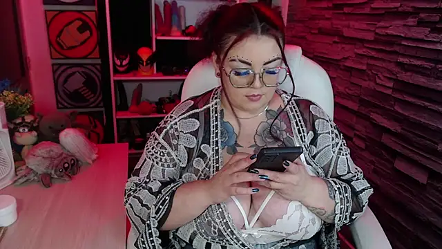 juliette rd online show from April 19, 12:27 pm