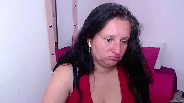 CristialJones  online show from January 13, 2:43 pm