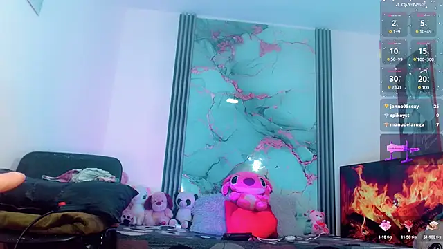  ChanellR  online show from October 22, 11:15 am