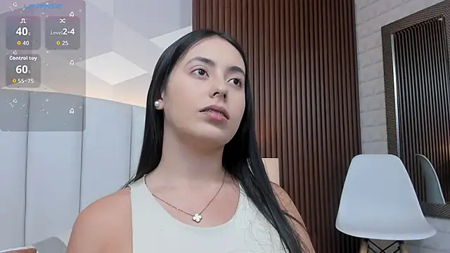 Julietasantos   online show from January 17, 6:48 pm