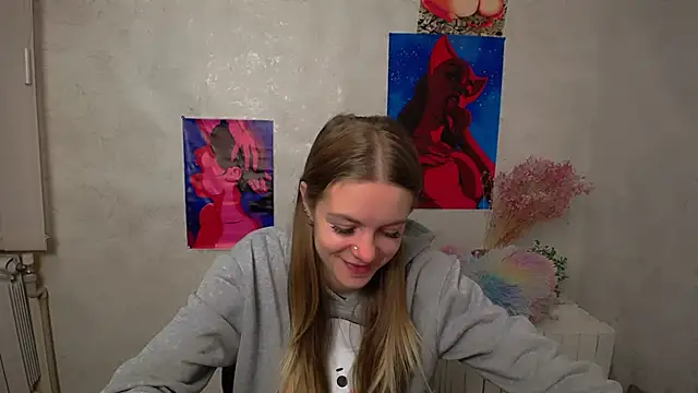 AliceFlirtt  online show from October 21, 8:29 am