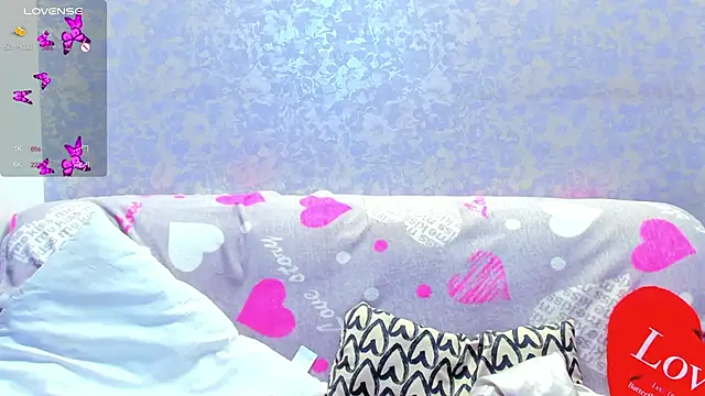 Vanessa Florence online show from November 8, 1:54 am