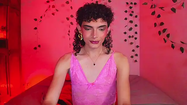 lucianromero online show from September 8, 5:23 pm