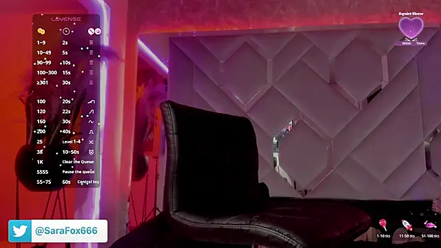 Sara Foxx1 online show from December 14, 10:48 pm