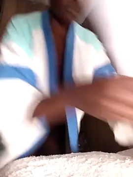 MINNYIRI online show from March 24, 8:36 pm