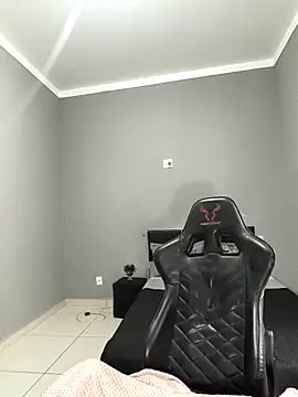 Livia Diaz online show from April 18, 7:40 pm