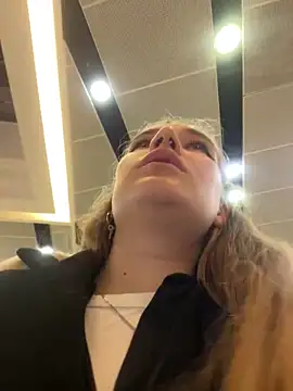 Holy Tereza online show from December 16, 3:07 pm