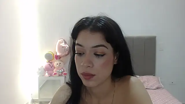 Caribbean beauty  online show from October 18, 1:30 am