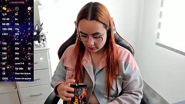 maryluna95 online show from September 15, 9:33 pm