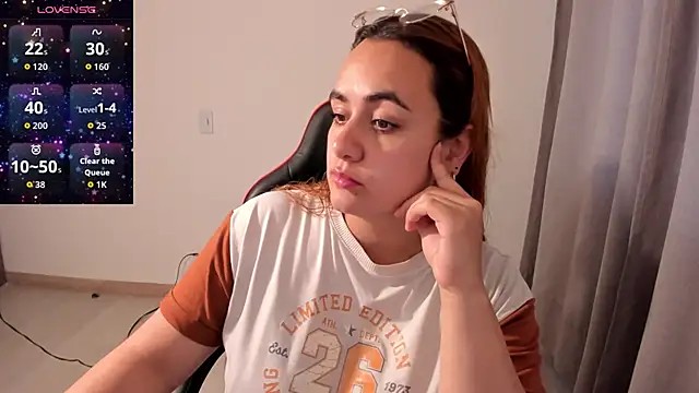 maryluna95 online show from November 27, 10:12 pm