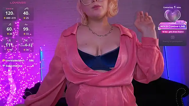 CoolTatis online show from March 24, 2:11 pm