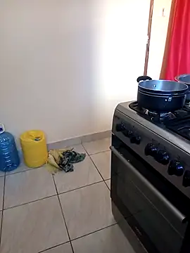 zainabsmile online show from February 11, 2:40 pm