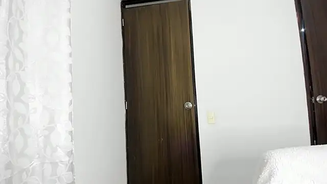 Eli dl online show from October 6, 11:20 pm