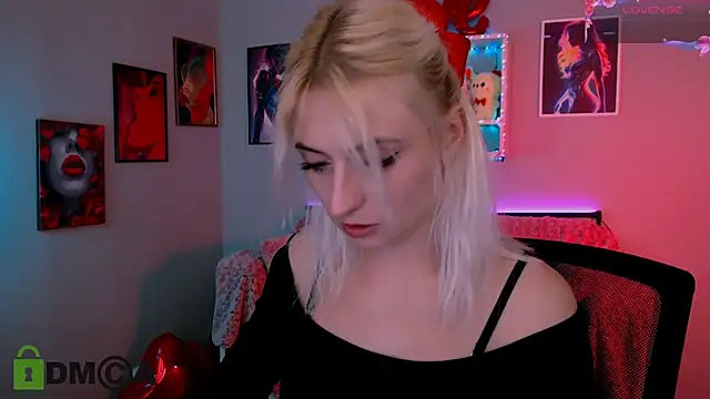 melisa white1 online show from March 25, 8:45 pm