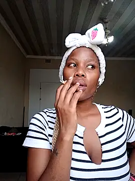 PerfectionBerrie online show from February 1, 4:17 pm