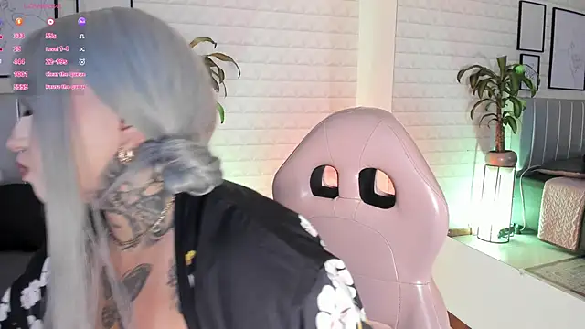 bella-green online show from January 13, 7:07 pm