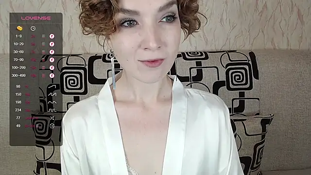 TinaWince online show from October 3, 5:01 am