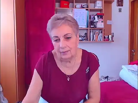 Victoria5643 online show from October 12, 6:38 am