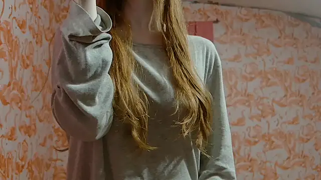 strawberrysmoothie online show from November 2, 10:46 pm