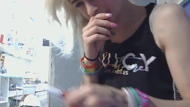 watermellonpussy online show from October 4, 8:42 am