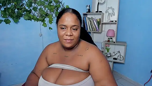 bbw charlote online show from December 19, 1:03 pm
